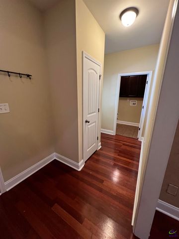 210 Lydia Drive, Bonaire, GA 31005