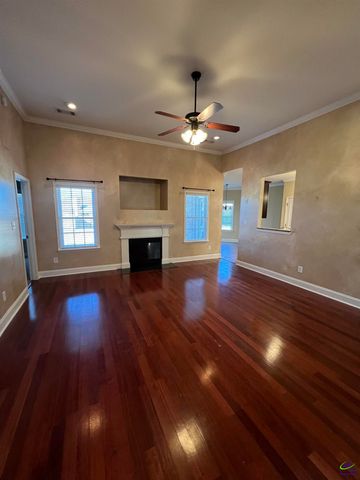 210 Lydia Drive, Bonaire, GA 31005