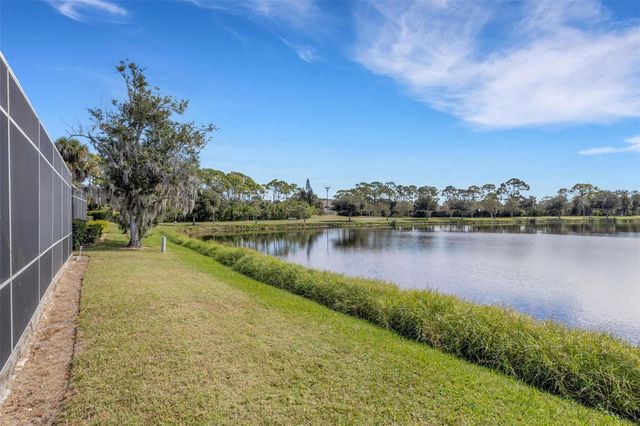 8976 WHITEMARSH AVENUE, Sarasota, FL 34238