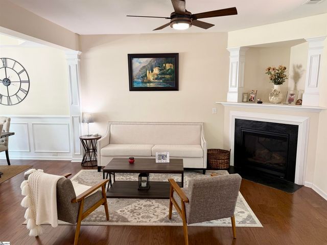 34 Killarney Lane, Greer, SC 29650