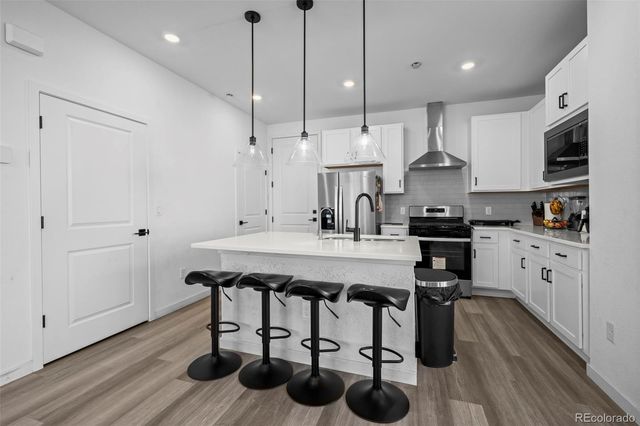 27602 E 1st Avenue, Aurora, CO 80018