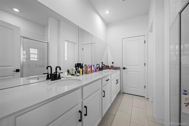 27602 E 1st Avenue, Aurora, CO 80018