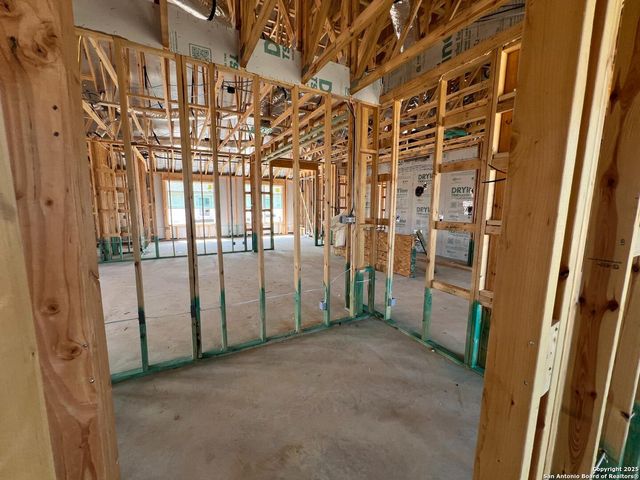 12922 Horseback Pl, Schertz, TX 78108