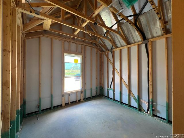 12922 Horseback Pl, Schertz, TX 78108