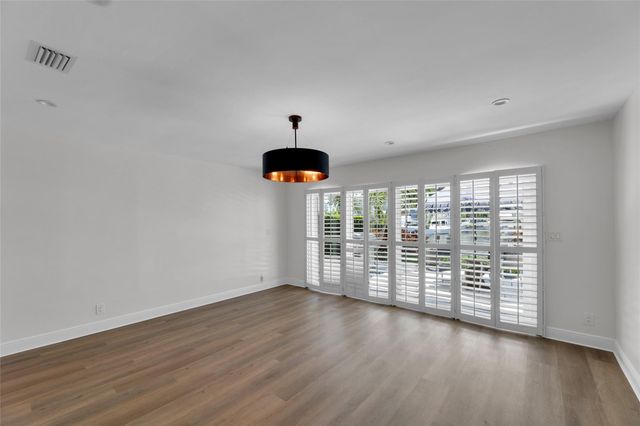 2401 NE 47TH Street, Lighthouse Point, FL 33064