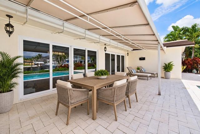 2401 NE 47TH Street, Lighthouse Point, FL 33064