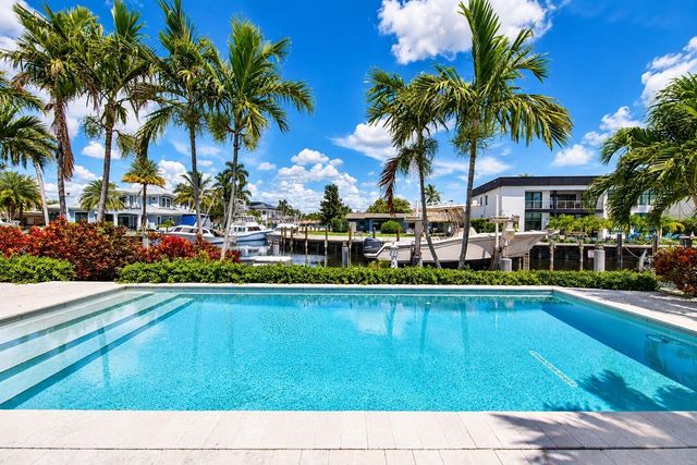 2401 NE 47TH Street, Lighthouse Point, FL 33064