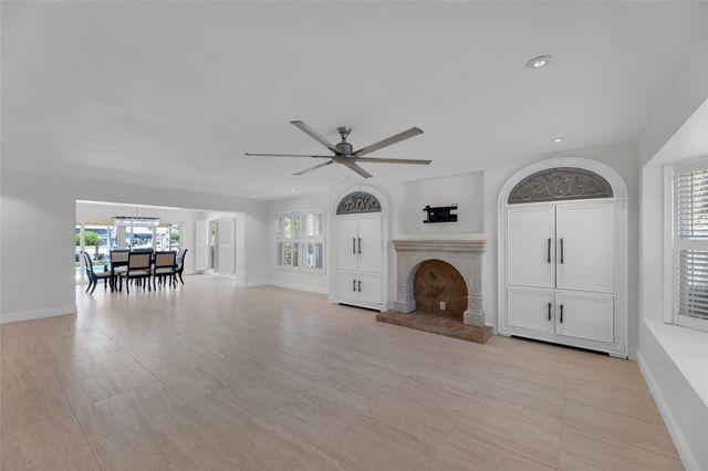 2401 NE 47TH Street, Lighthouse Point, FL 33064