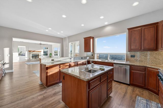 6036 Penela Way, El Dorado Hills, CA 95762