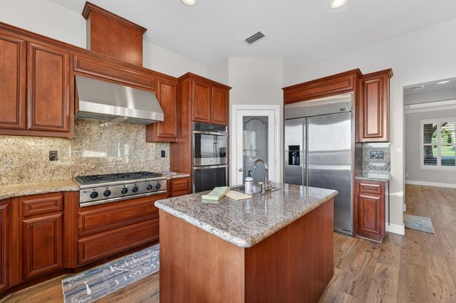 6036 Penela Way, El Dorado Hills, CA 95762