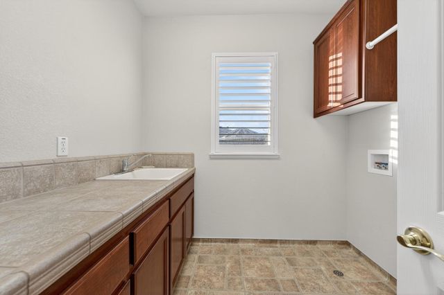 6036 Penela Way, El Dorado Hills, CA 95762