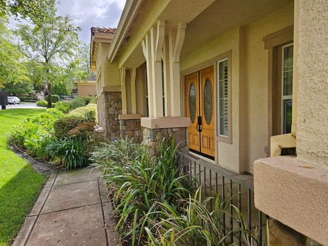 6036 Penela Way, El Dorado Hills, CA 95762