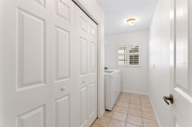 232 OAK HAMMOCK DR, Davenport, FL 33837