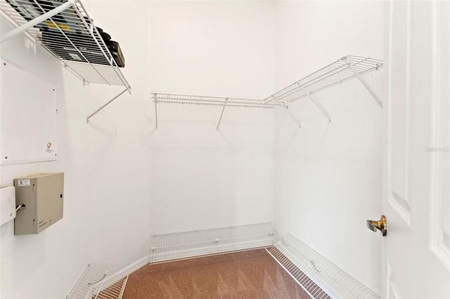 232 OAK HAMMOCK DR, Davenport, FL 33837