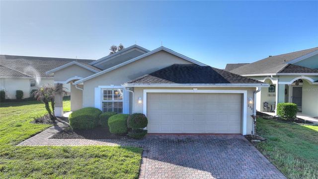 232 OAK HAMMOCK DR, Davenport, FL 33837