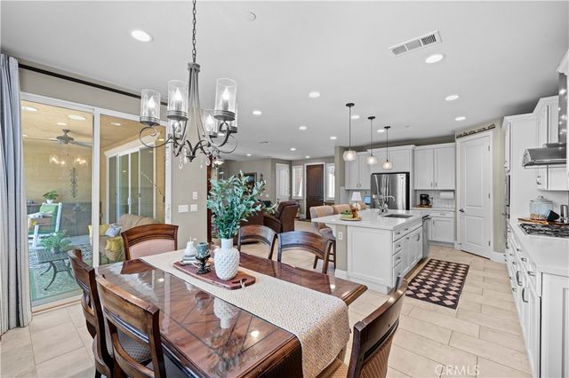 35367 Weather Way, Murrieta, CA 92563