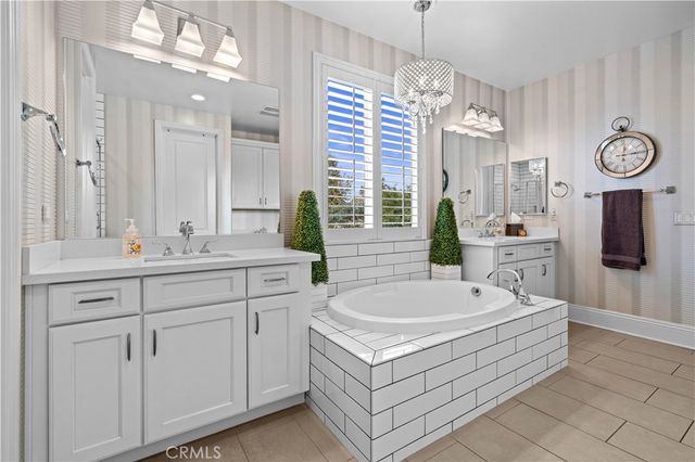 35367 Weather Way, Murrieta, CA 92563