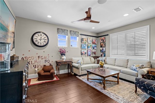 35367 Weather Way, Murrieta, CA 92563