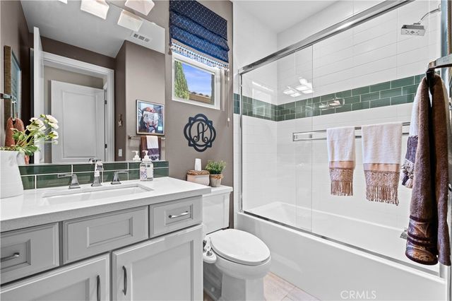 35367 Weather Way, Murrieta, CA 92563