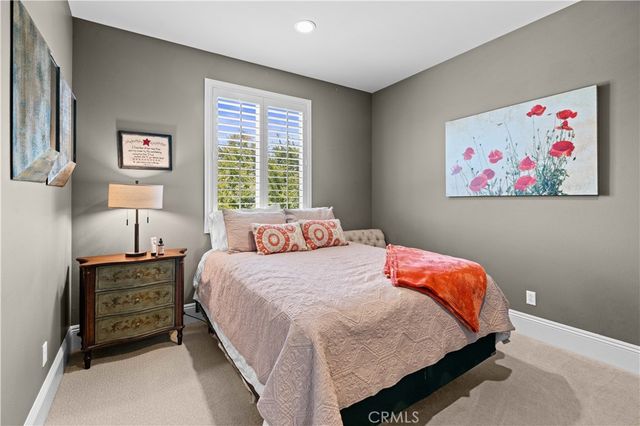 35367 Weather Way, Murrieta, CA 92563