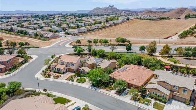 35367 Weather Way, Murrieta, CA 92563
