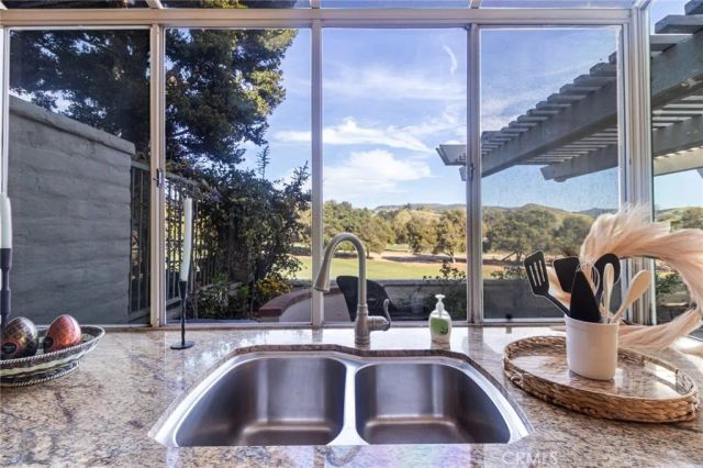 102 Via Candelaria, Coto De Caza, CA 92679