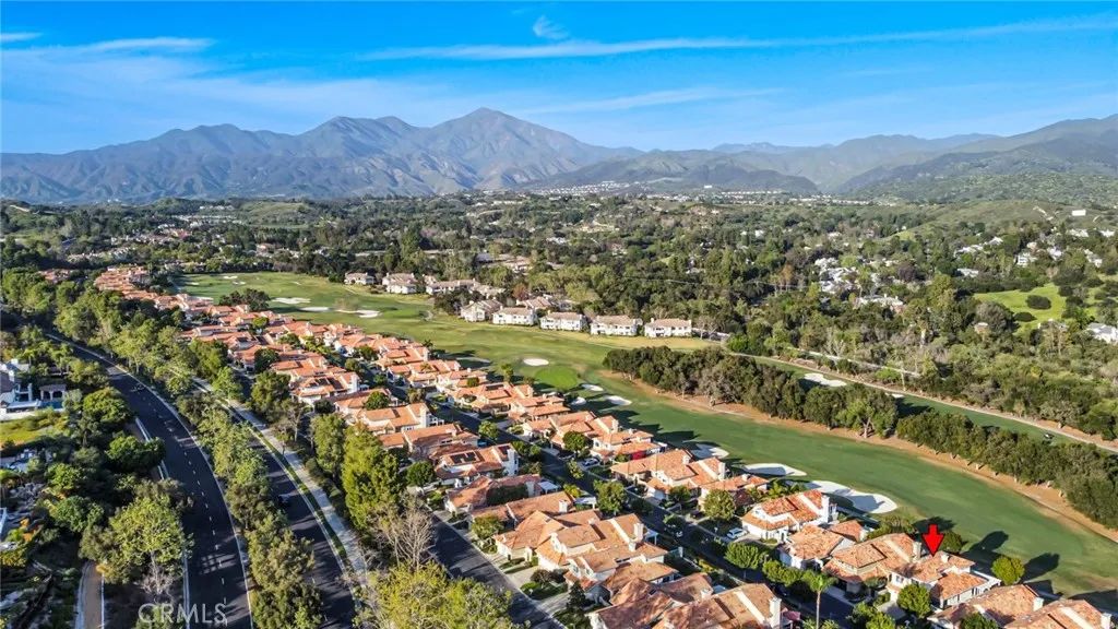 102 Via Candelaria, Coto De Caza, CA 92679