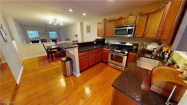 1454 E 105th Street, Cleveland, OH 44106