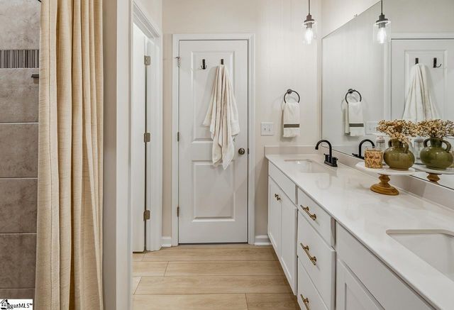 114 Paneer Lane, Taylors, SC 29687