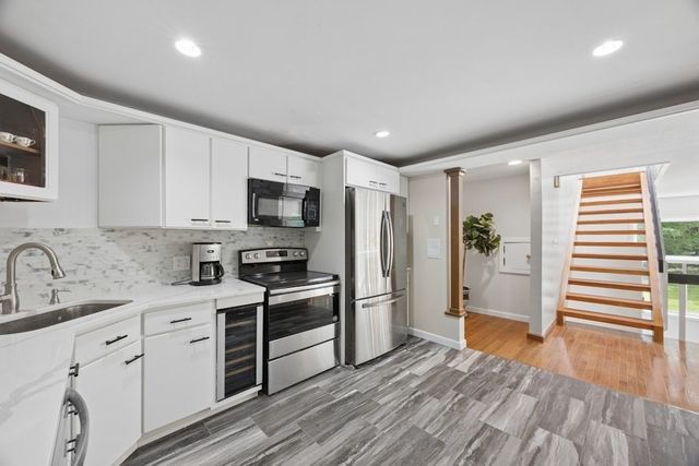 10 Cold Harbor Drive, Northborough, MA 01532