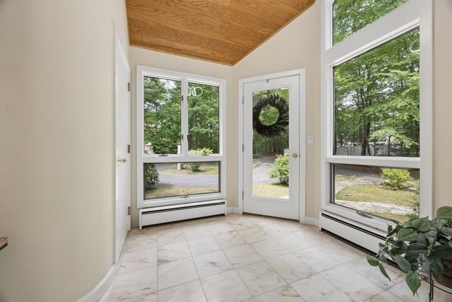 10 Cold Harbor Drive, Northborough, MA 01532