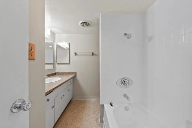 467 Woodlawn Avenue C, Chula Vista, CA 91910