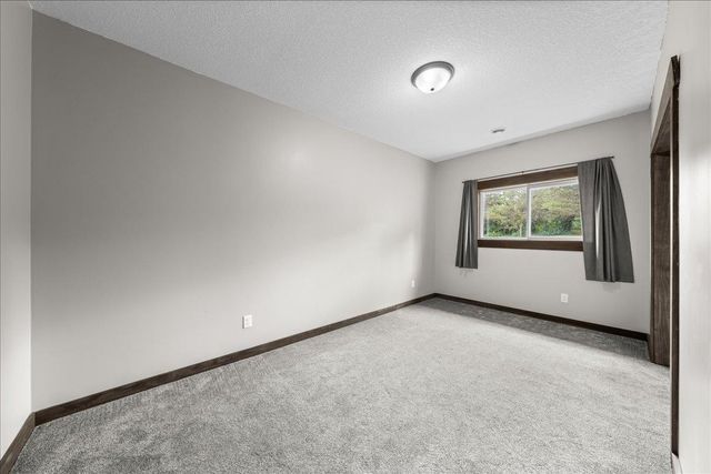 1013 70th Avenue, Roberts, WI 54023