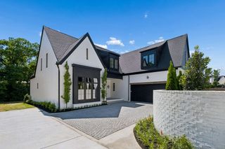 5448B Franklin Pike Cir, Brentwood, TN 37027