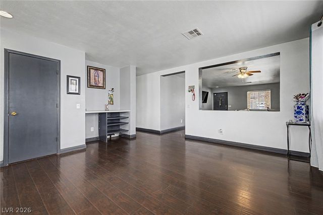 5854 Dana Rogers Drive, Las Vegas, NV 89110