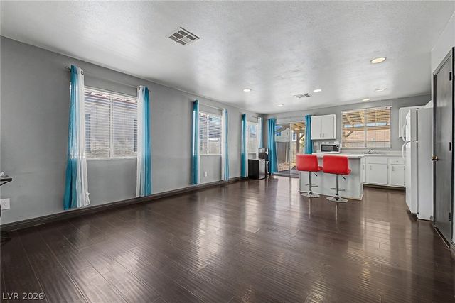 5854 Dana Rogers Drive, Las Vegas, NV 89110
