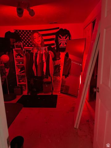 5438 S BRANDONWOOD DR, Salt Lake City, UT 84123