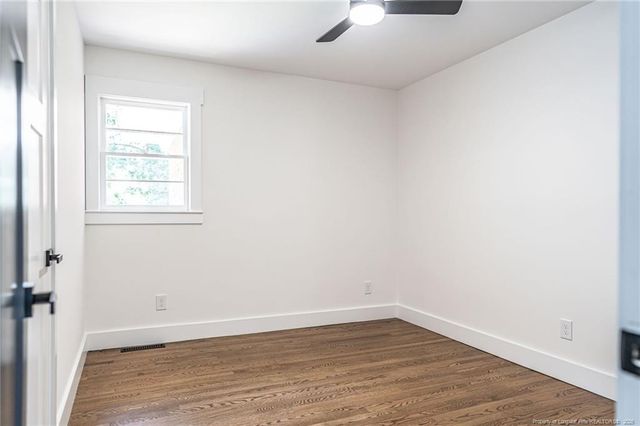1710 N Poplar Street, Aberdeen, NC 28315