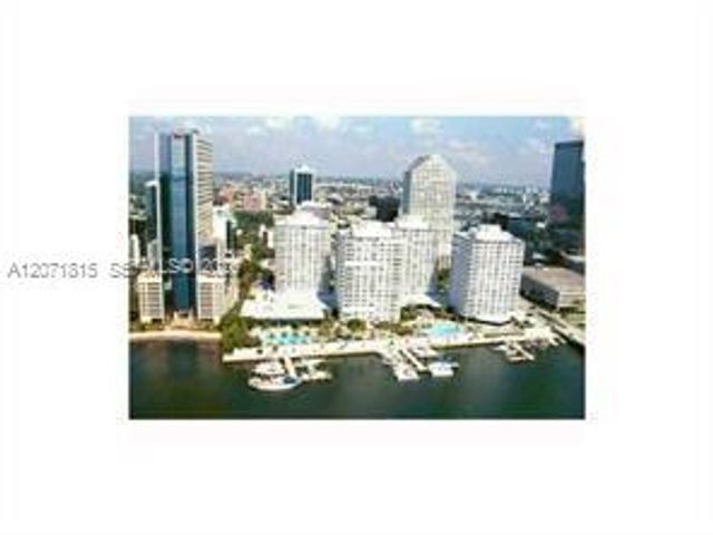 999 Brickell Bay Drive 809, Miami, FL 33131