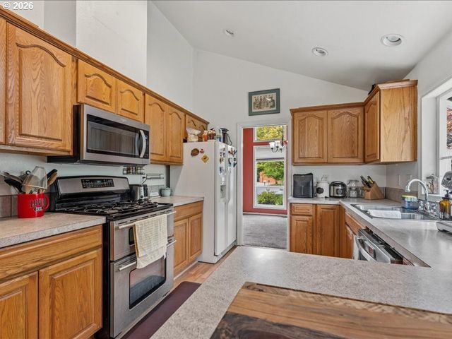 14680 Sw 83RD Ave, Portland, OR 97224