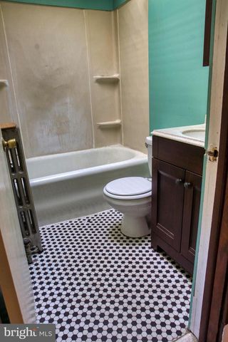 4022 M ST, Philadelphia, PA 19124