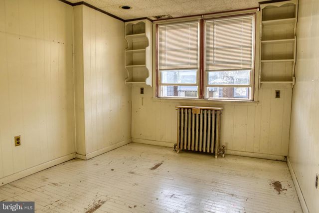 4022 M ST, Philadelphia, PA 19124