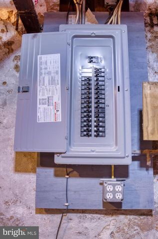 4022 M ST, Philadelphia, PA 19124