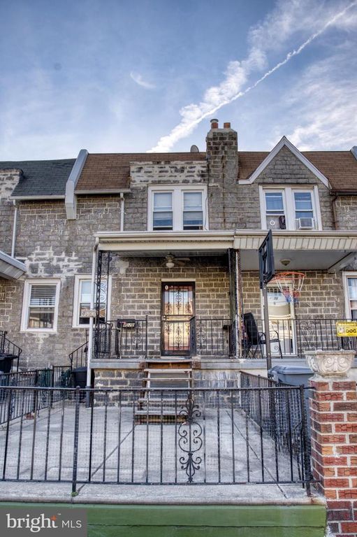 4022 M ST, Philadelphia, PA 19124