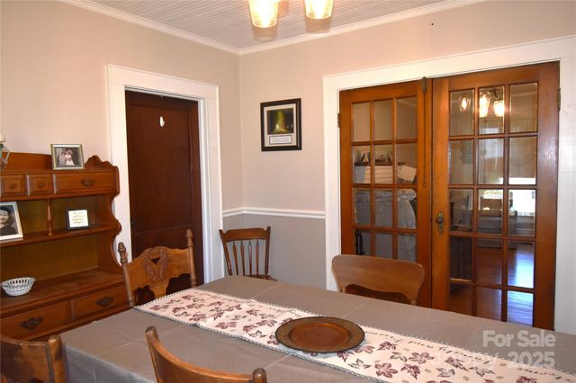 103 W Herman Street, Newton, NC 28658