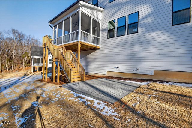 126 Black Bear Court, Chapel Hill, NC 27516