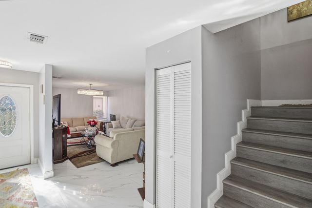 4260 NW 114th Terrace 60, Coral Springs, FL 33065