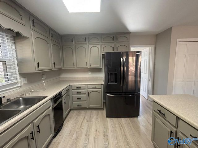 1305 Hiwan Trail, Huntsville, AL 35802