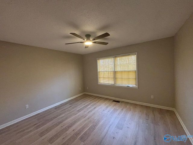 1305 Hiwan Trail, Huntsville, AL 35802