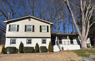 1305 Hiwan Trail, Huntsville, AL 35802